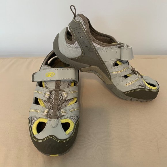 natural sport shoes dr scholls